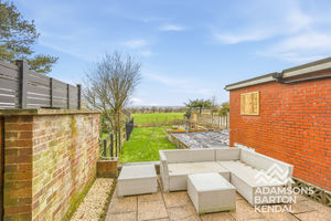 Photo 29- click for photo gallery